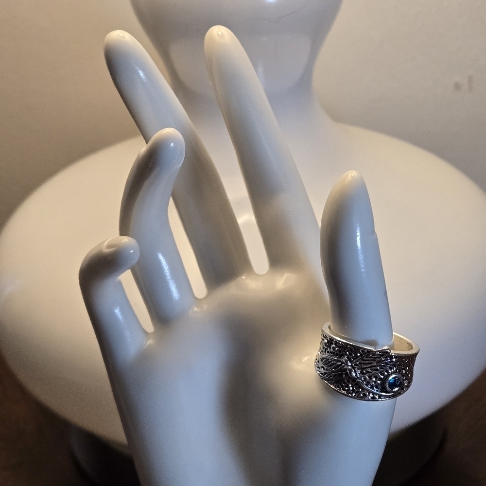 Dragonfly Boho Retro-style Wide Ring Inlaid with Synthetic Sea Blue Gemstone - Picture 5 of 9